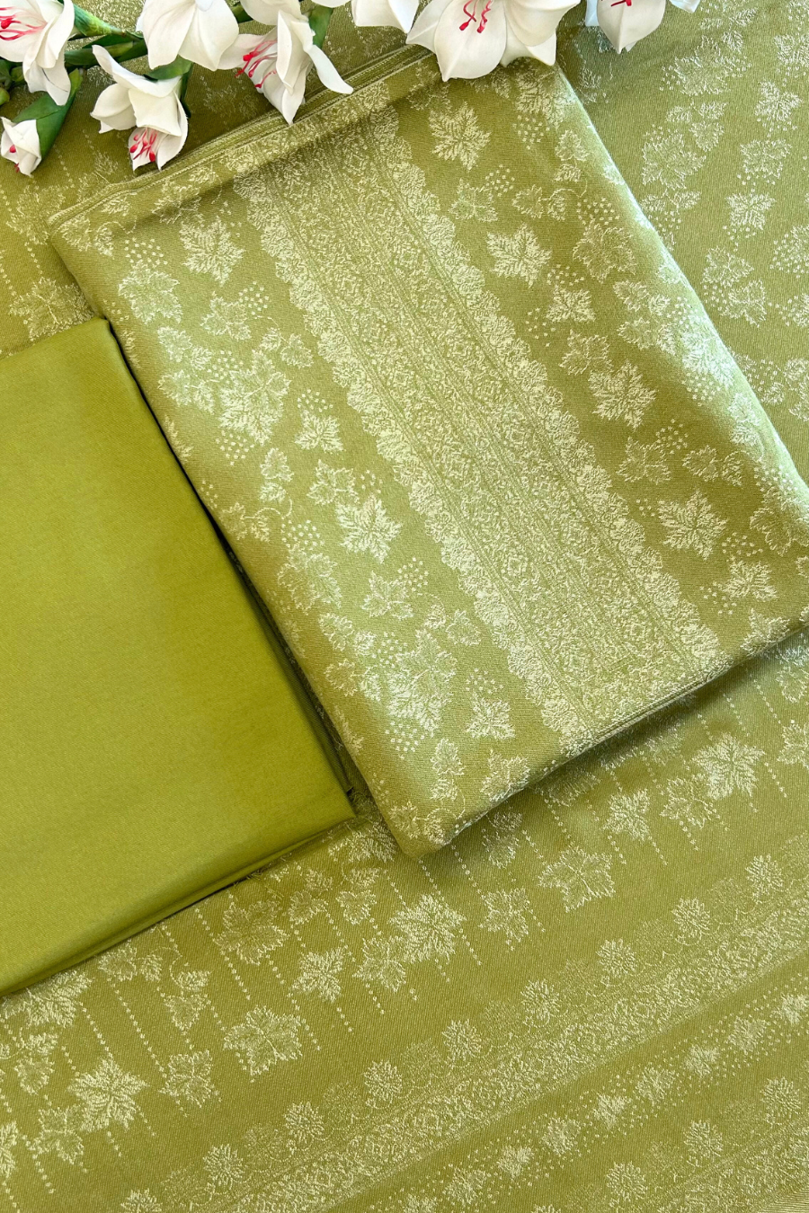 Pistachio Bloom Woollen Suit